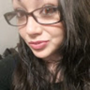 Meet your Posher, Monique